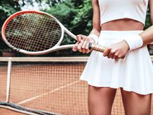 Tennis-Röcke, -Kleider
