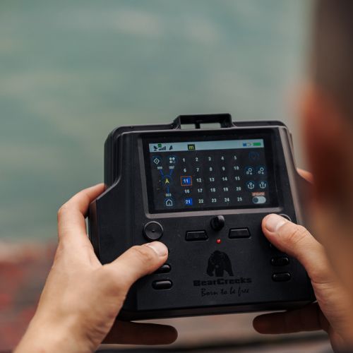 BearCreeks iPilot40 Köderboot mit GPS Autopilot System + Echolot BC202 camou IPILOT40.CAMOU