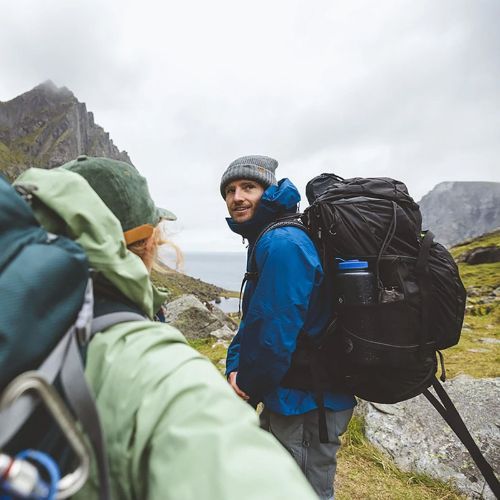 Helly Hansen Capacitor 65 l Trekking-Rucksack schwarz 67073_990