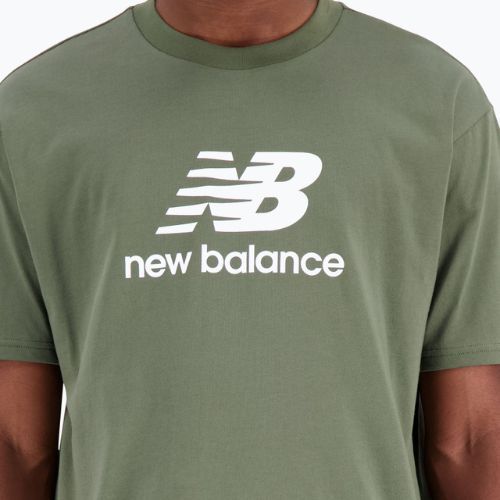 New Balance Essentials Stacked Logo Co Herren Trainingsshirt grün NBMT31541DON