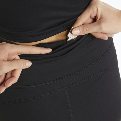 Damen Trainingsshorts PUMA Studio Foundation Short Tight schwarz 521609 01