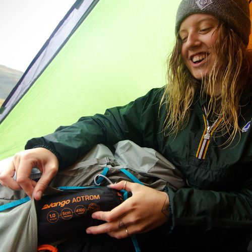 Vango aufblasbare Matte Aotrom anthrazit