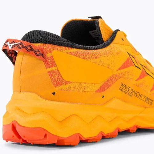 Herren Laufschuhe Mizuno Wave Daichi 7 GTX zinnia/tigerlily/schwarz