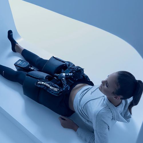 Normatec Hip Recovery Shorts schwarz