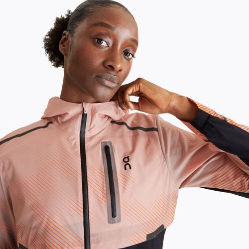 Women's On Running Weather Lumos Laufjacke woodrose/schwarz
