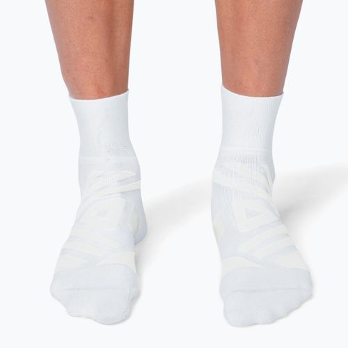 On Performance Mid Herren Laufsocken weiß/elfenbein