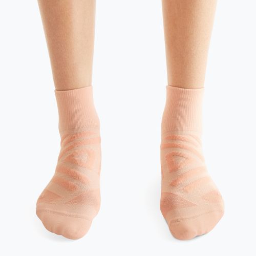 Women's On Running Performance Mid rose/flamingo Laufsocken