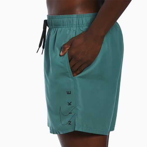 Herren Nike Swoosh Break 5" Volley bicoastal swim shorts