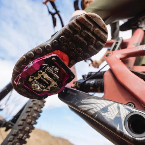 Damen MTB-Radschuhe adidas FIVE TEN Trailcross Clip In core schwarz/grau drei/rot