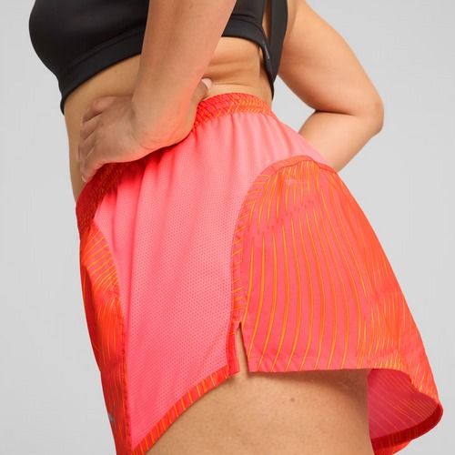 Damen-Laufshorts PUMA Run Favorite AOP Velocity 3" Sonnenuntergang glühen / Sonne Strom