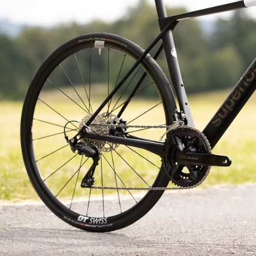 Superior X-ROAD 9.3 GF mattes Carbon/weißes Rennrad