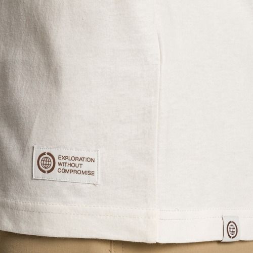 The North Face Berkeley California weiß dune/optic emeral Männer-T-Shirt