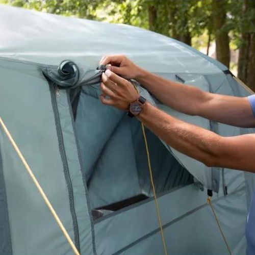 Aufblasbares 6-Personen Campingzelt KADVA AIRcamp 6.33 grün