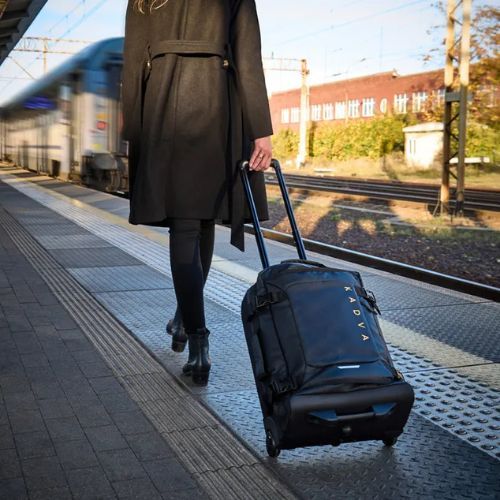 Kabinen-Reisekoffer KADVA Lazio 44 l schwarz