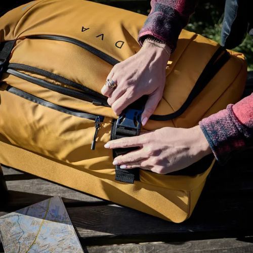 Mittlere Reisetasche KADVA Lazio 74 l gelb