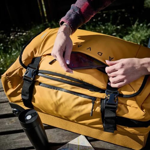 Mittlere Reisetasche KADVA Lazio 74 l gelb