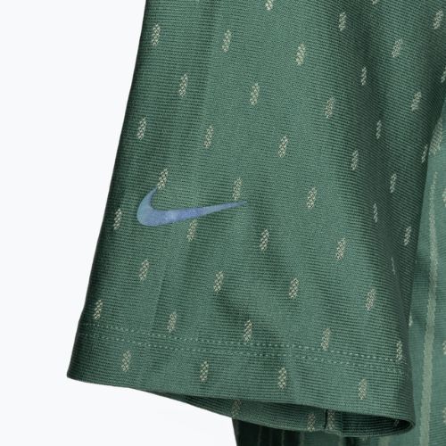 Nike Multi Tech Dri-Fit Kinder-T-Shirt bicoastal/olive aura/schwarz