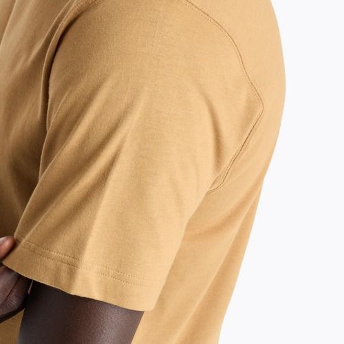 Männer New Balance Stacked Logo große Ebenen T-Shirt