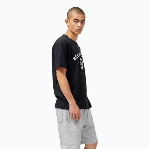 Herren New Balance Sport Saison-T-Shirt Grafik schwarz