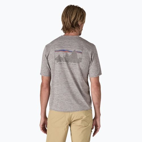 Herren Patagonia Cap Cool Daily Graphic Shirt 73 skyline/feather grey
