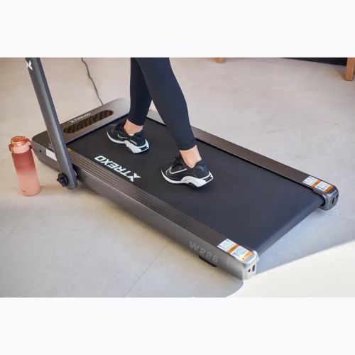 Elektrisches Laufband TREXO TXO-W225 Silber