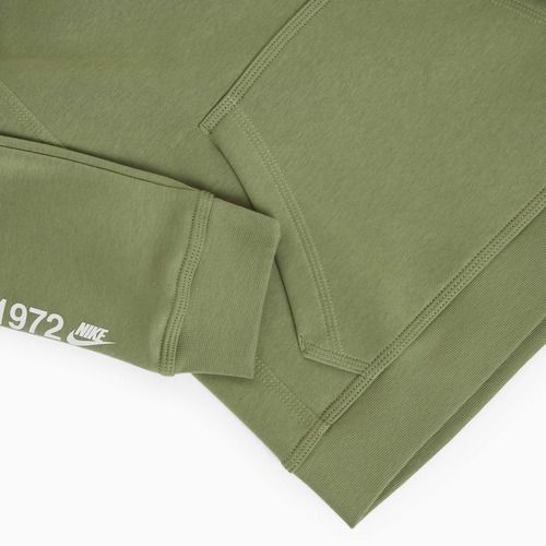 Nike Sportswear Standardausgabe ölgrünes Kinder Sweatshirt