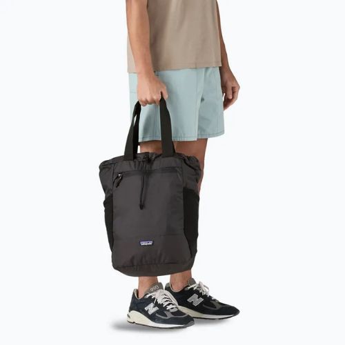 Patagonia Terravia Tote 24 l schwarz urbaner Rucksack
