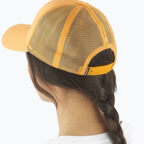 Salomon Trucker Baseballkappe in Aprikose