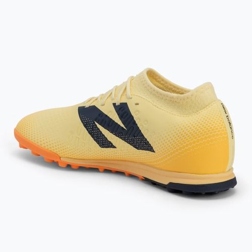 Neue Balance Tekela Magique V4+ TF Fußballschuhe beige