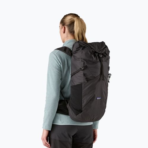 Patagonia Terravia 28 l Wanderrucksack schwarz