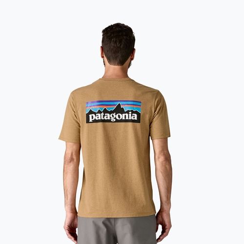 Herren Patagonia P-6 Logo Responsibili-Tee Talon gold T-shirt