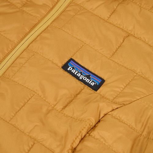 Isolierte Damenjacke Patagonia Nano Puff smolder talon gold