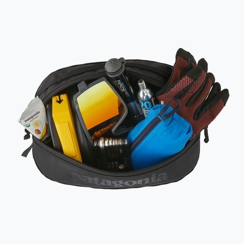 Patagonia Reiseveranstalter Black Hole Cube 3 l schwarz / schwarz