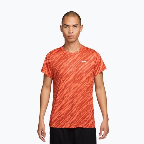 Herren-Tennis-T-Shirt Nike Court Dri-Fit Victory Print turf orange/white