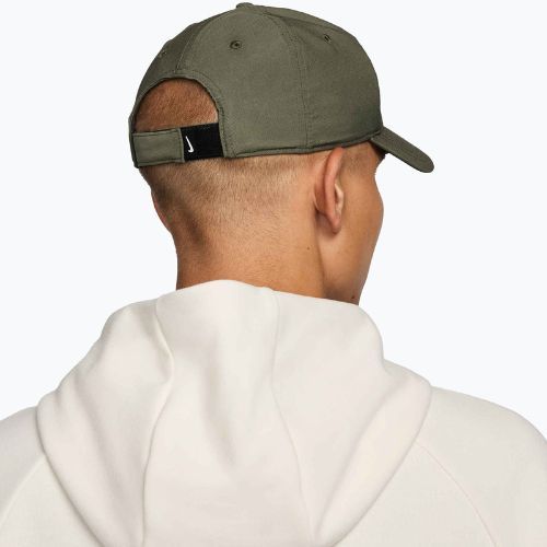 Cap Nike Dri-FIT Club medium olive/white