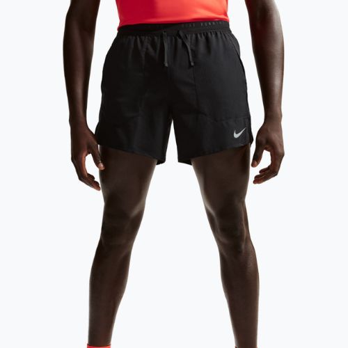 Herren-Shorts Nike Stride Dri-Fit mit Innenhose 5"