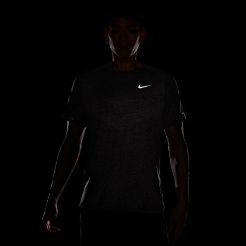 Herren-Laufshirt Nike Stride ADV light violet ore