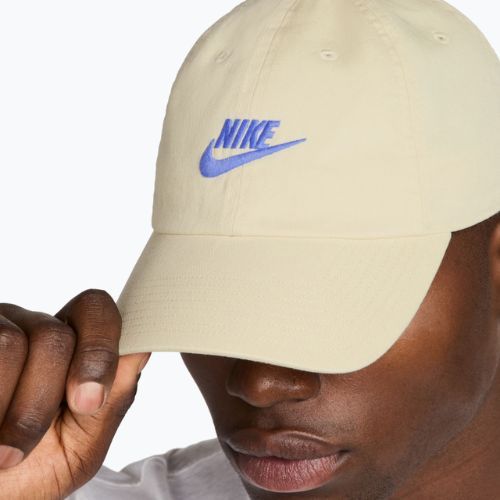 Basecap Nike Club Unstructured Futura Wash light khaki/sapphire