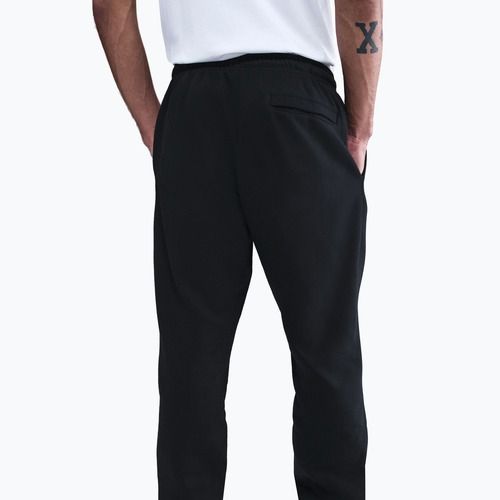 Herrenhose Nike Club Cuffed Brushed black/black/white