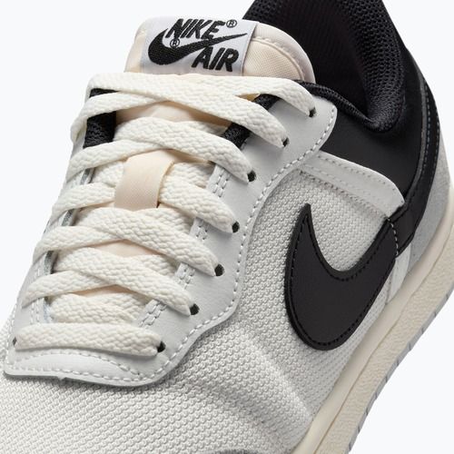 Damenschuhe Air Jordan Skyline Low summit white/light smoke grey/sail/black