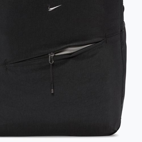 City-Rucksack Nike Aura 24 l black/black/gunmetal