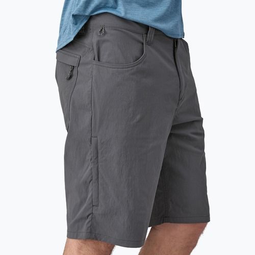 Herren-Trekking-Shorts Patagonia Quandary forge grey