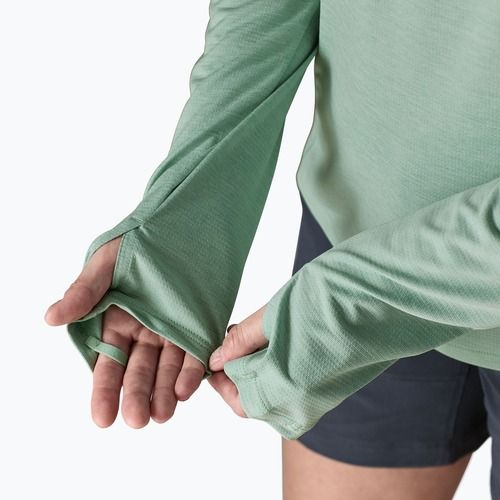 Damen Sweatshirt Patagonia Capilene Cool Sun Hoody thermal blue/thin ice x-dye