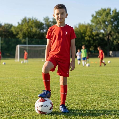 Kinder-Fußballset OneTeam Precision Set Trikot und Shorts rot