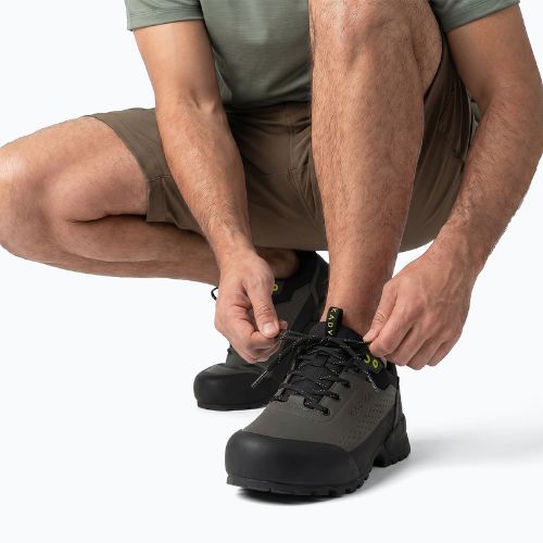 Herren-Trekking-Schuhe KADVA Strike Low WP schwarz
