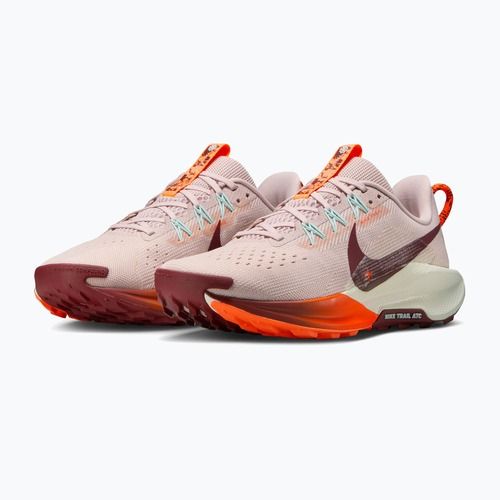 Laufschuhe für Damen Nike Pegasus Trail 5 silt red/hyper crimson/dark team red