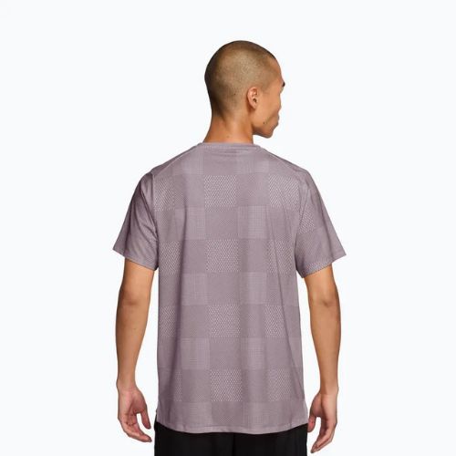 Herren-Tennisshirt Nike Court Dri-Fit Advantage Print light violet ore/black