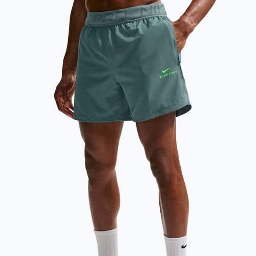 Herren-Shorts Nike Pro Training Dri-Fit 6" mineral slate/green strike