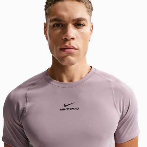 Trainings-T-Shirt Herren Nike Pro Training Dri-Fit light violet ore/black