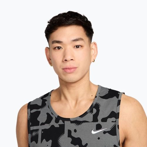 Trainings-T-Shirt Herren Nike Hyverse Dri-Fit TT smoke grey/black/white